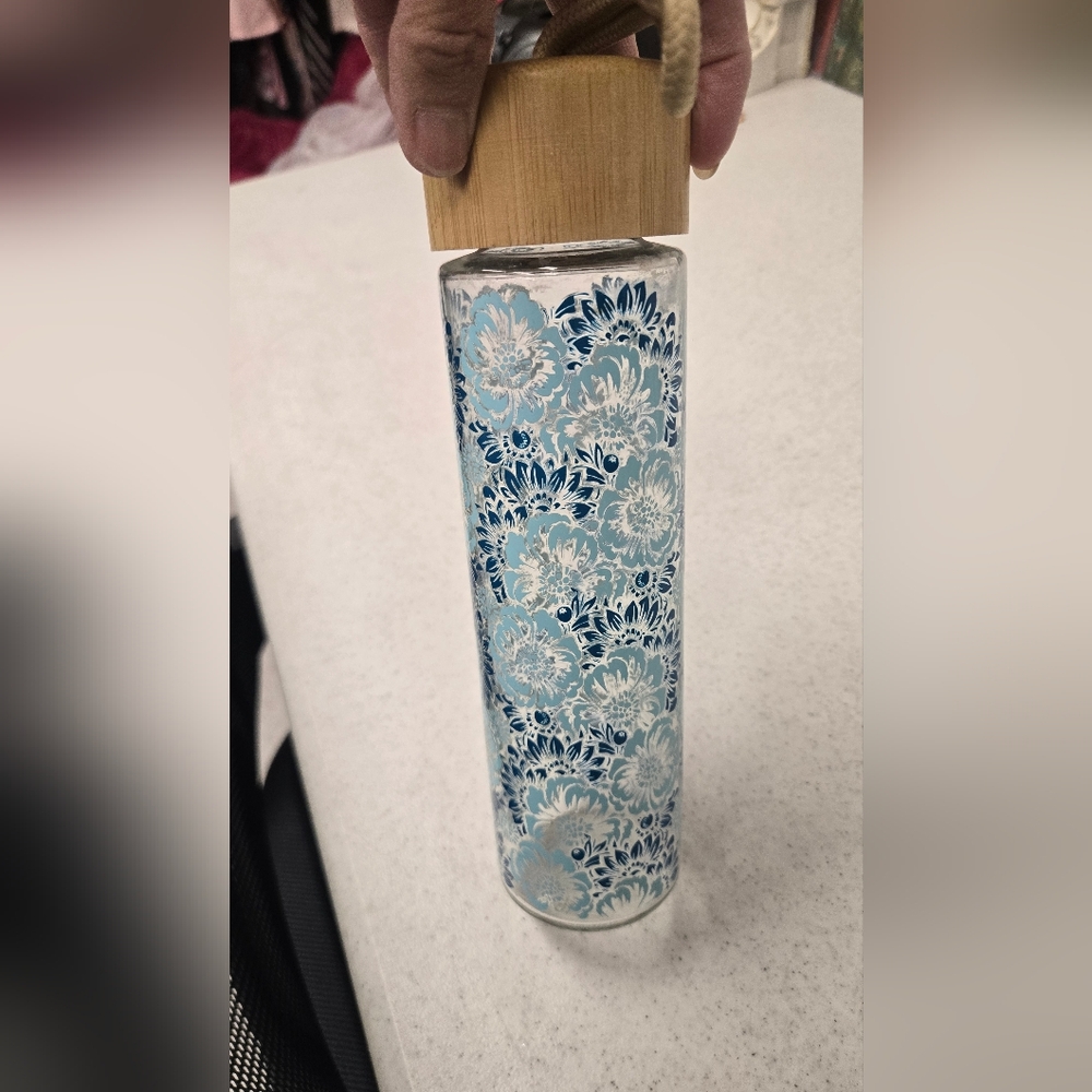 Pretty Glass Water Bottle With Blue Floral Pattern. 22-24 Ounces. Pioneer Woman